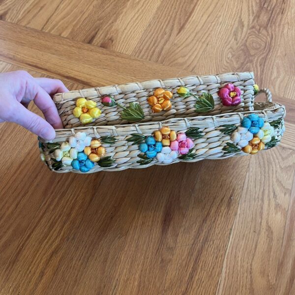 2 Vintage Bright Flower Nesting Woven Straw Lined Casserole Dish Carrier Baskets - Image 2