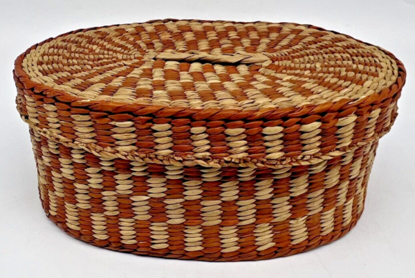 2 Vintage Nesting Baskets Woven Basket Weave Oval Lidded Boxes 6 & 5.5" BOHO - Image 6