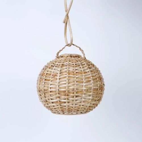 van-tuong-global-rattan-light