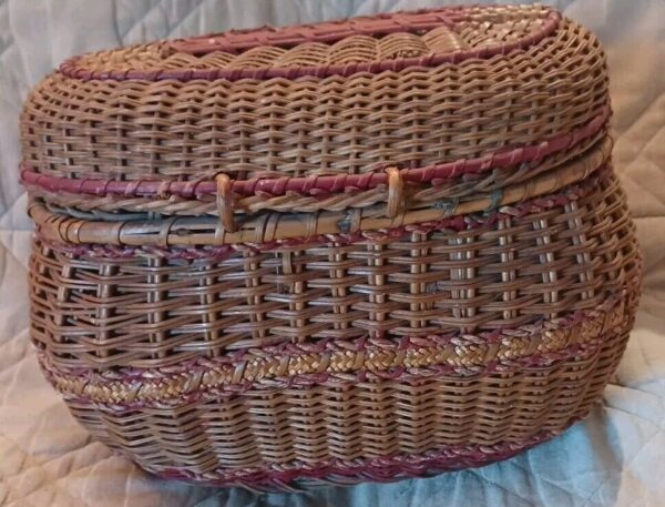 Antique 12"x8.5" WICKER Covered Oval Gathering Basket Amish - Image 2