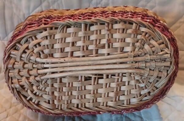 Antique 12"x8.5" WICKER Covered Oval Gathering Basket Amish - Image 3