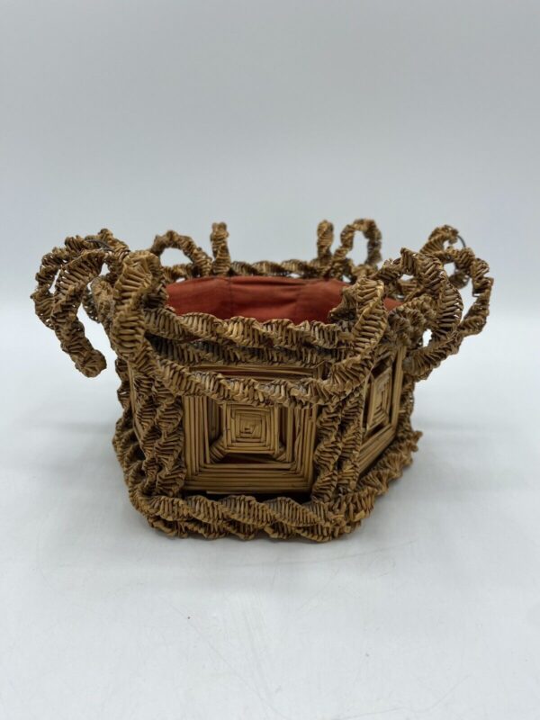 Antique Intricately Woven Grass Basket Fabric Lined /ro - Image 2