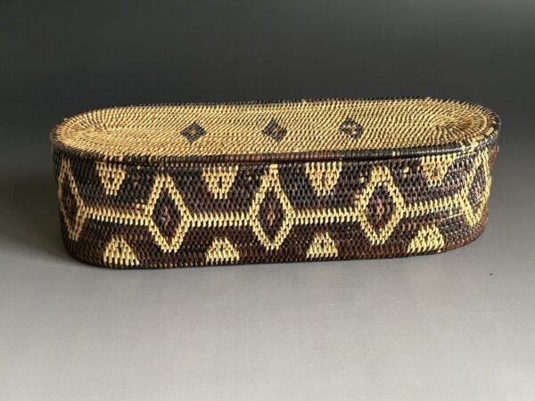 Antique Romblon Island Philippines Fine Weave Lidded Basket - Image 2