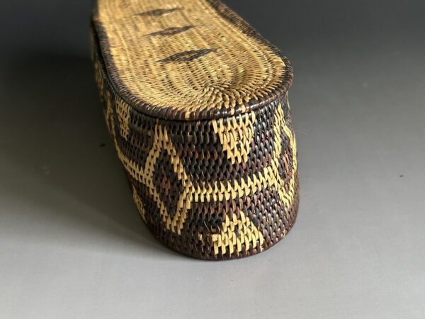 Antique Romblon Island Philippines Fine Weave Lidded Basket - Image 5