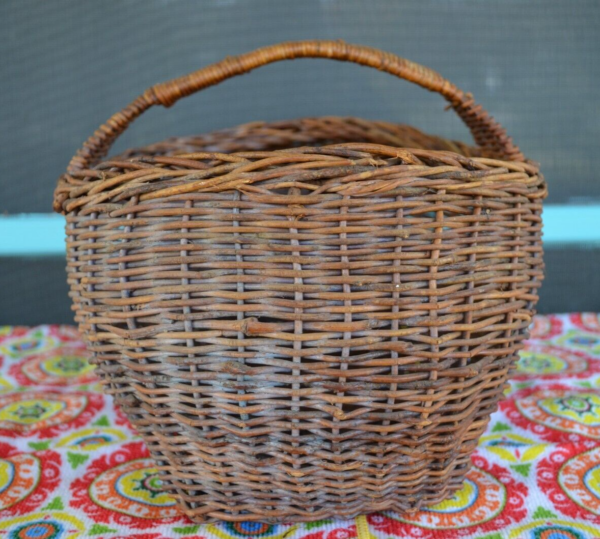 Antique Vintage Wicker Market/Gathering Basket Nice Old Patina 12 " Length - Image 4