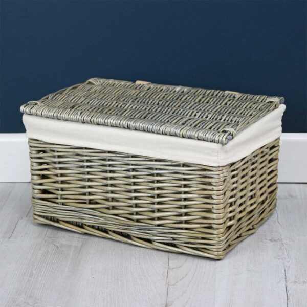 Antique Wash Wicker Storage Hamper With Lid