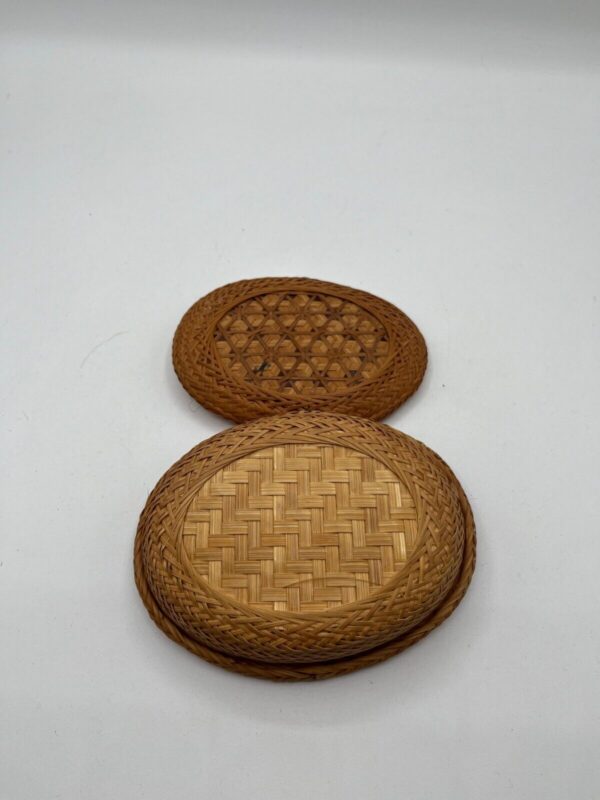 Basket, Oval - Rattan Small Basket Trinket Dish Boho Flower Design! - Image 3