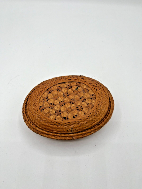 Basket, Oval - Rattan Small Basket Trinket Dish Boho Flower Design!