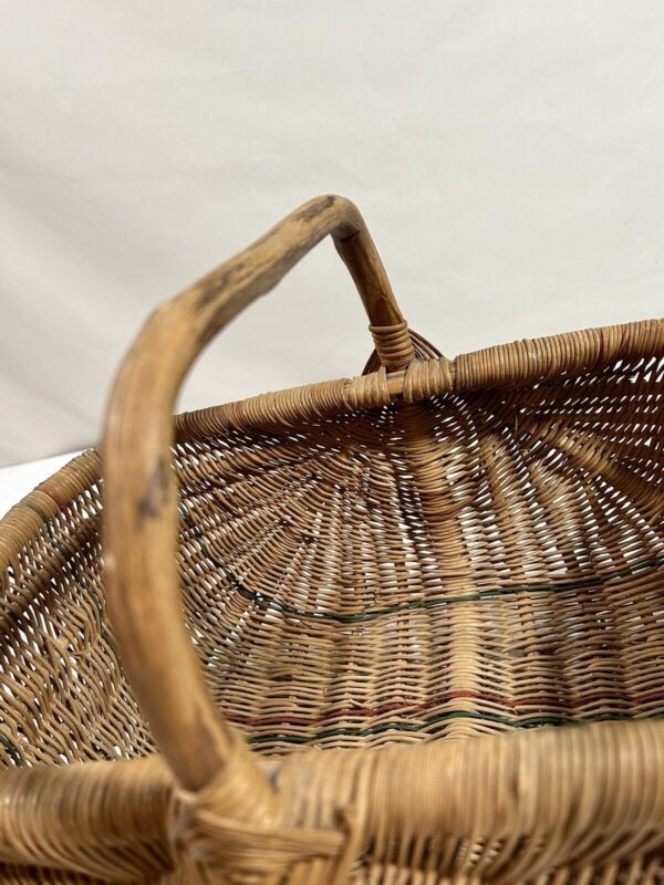 BASKET Wicker Woven Rattan, Flat Bottom w Natural Wood Limb Handle. BOHO, VGC - Image 3