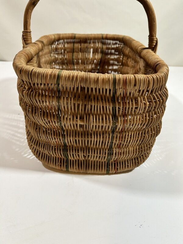 BASKET Wicker Woven Rattan, Flat Bottom w Natural Wood Limb Handle. BOHO, VGC - Image 4