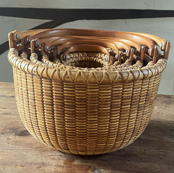 Beautiful hand crafted nest Nantucket Baskets set of 6 graduated vtg/antique - Image 4