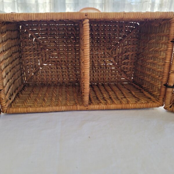 Boho Rectangular Wicker Storage Basket With Double Bins And Lids. 11"x6.25"x6". - Image 5