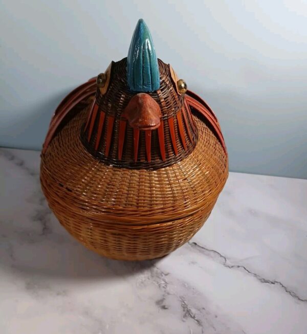 Boho Vtg Woven Rattan Mandarin Duck Basket w Lid Chinese Shanghai Handicrafts - Image 2