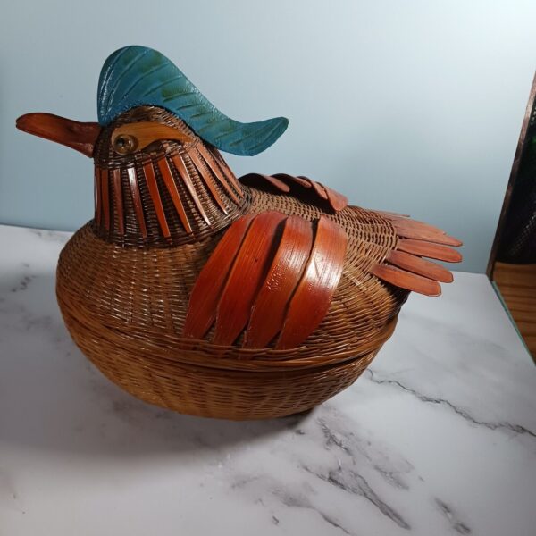 Boho Vtg Woven Rattan Mandarin Duck Basket w Lid Chinese Shanghai Handicrafts - Image 3