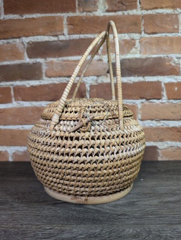 BOHO WOVEN ROUND COIL BASKET PURSE BALL SHAPE PVC & WICKER