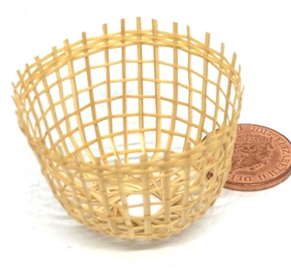 Dolls House Medium Handmade Bamboo Basket Tumdee 1:12 Scale Pet Accessory Pm - Image 2