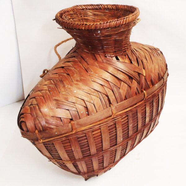 Early 20th Century Large Rattan Fish Basket (18ʺW × 8ʺD × 16ʺH) - Image 4