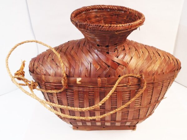 Early 20th Century Large Rattan Fish Basket (18ʺW × 8ʺD × 16ʺH) - Image 5