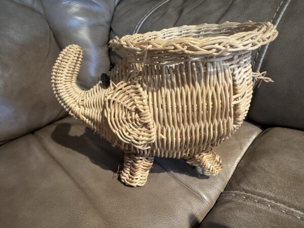 Elephant Planter Wicker Rattan Basket 6.5 Inches Tall Boho - Image 4