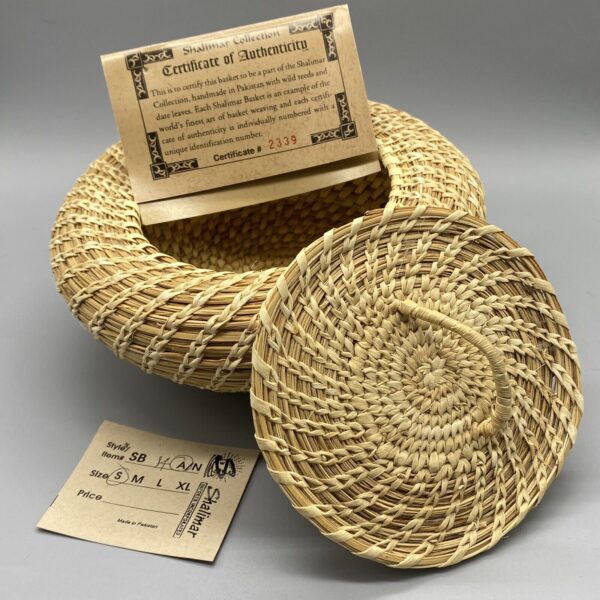 Handmade Shalimar Collection Reed and Date Leaves Woven Basket With Lid Pakistan