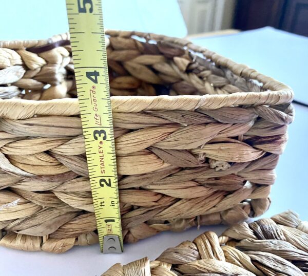 heart shaped Storage basket with lid woven straw Boho Basket 8.75”X3” Deep - Image 3