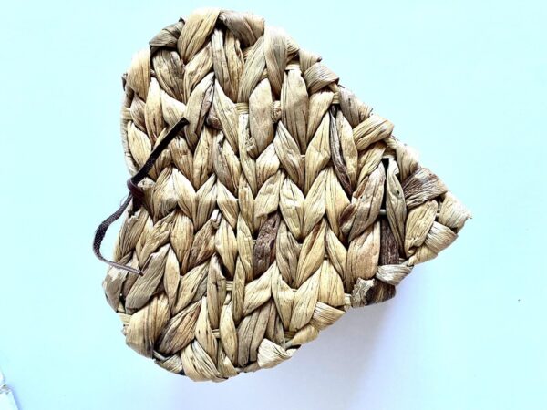 heart shaped Storage basket with lid woven straw Boho Basket 8.75”X3” Deep - Image 6