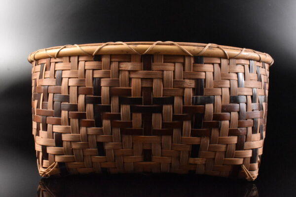 K4782: Japanese Wooden Bamboo Wickerwork CHARCOAL BASKET, auto w/signed box - Image 4