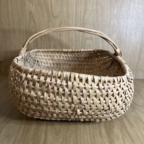 Large Vtg Gathering Buttocks Basket Hand Woven Split 17x20x13” Primitive Style - Image 2