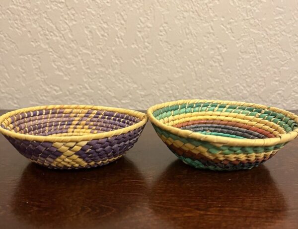 Lot of 2 Vintage Handwoven Straw Baskets Trinket Bowls Coiled Boho 5.5” Wide - Image 3