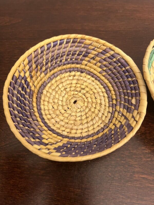 Lot of 2 Vintage Handwoven Straw Baskets Trinket Bowls Coiled Boho 5.5” Wide - Image 4