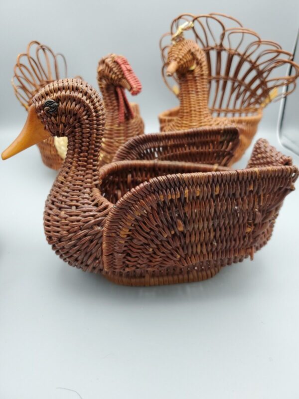 Lot of 4 Vintage Boho Wicker Rattan Woven Bird Baskets Ducks Peacock Turkey - Image 6