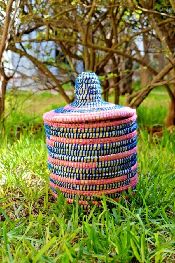 Moroccan handmade berber storage basket with a lid, Moroccan box, boho decor - Image 2