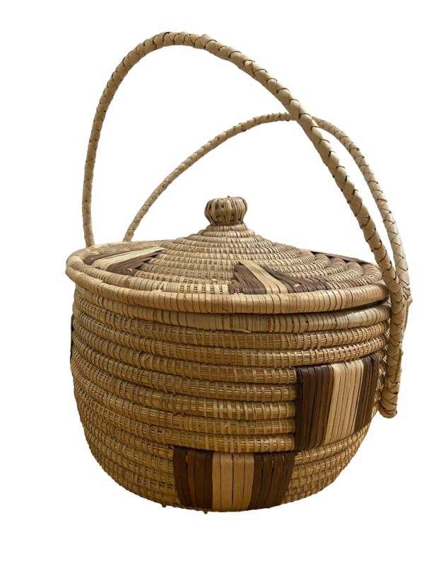 Osadia Boho Style Hand Woven Basket with Lid and Handles