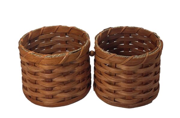 Peanut Basket Amish Handmade Woven Basket with Solid Oak Bottom and Oak Swivel - Image 5