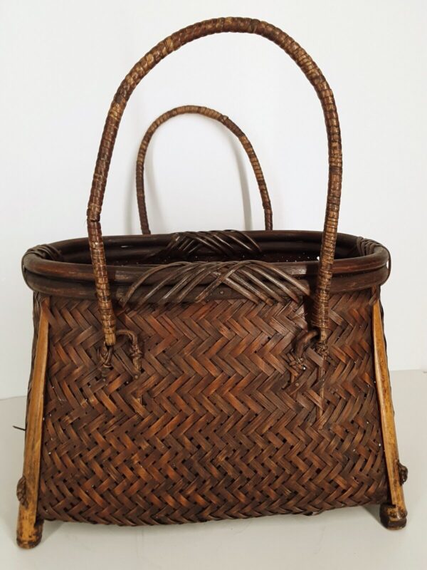 Rare Ikebana Japanese woven bamboo basket Purse? With Arch Handles - Image 4