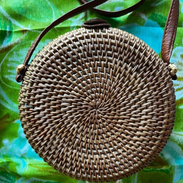 Round Hand Woven Straw Basket Purse Crossbody Bag Boho Cute! - Image 4