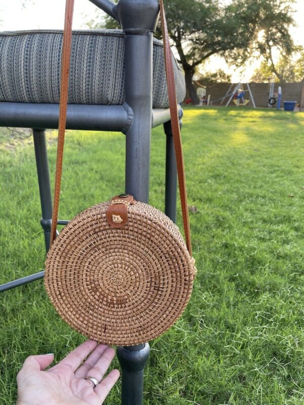 Round Rattan Purse Bag Crossbody Handwoven Straw basket Beachy Boho Summer - Image 2