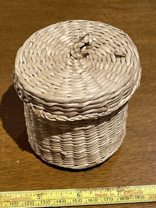 Round Seagrass Storage Basket Container Trinkets Vintage Boho With Lid HF - Image 2