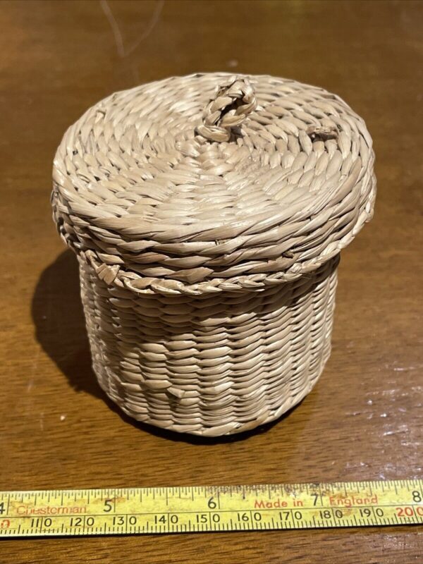 Round Seagrass Storage Basket Container Trinkets Vintage Boho With Lid HF