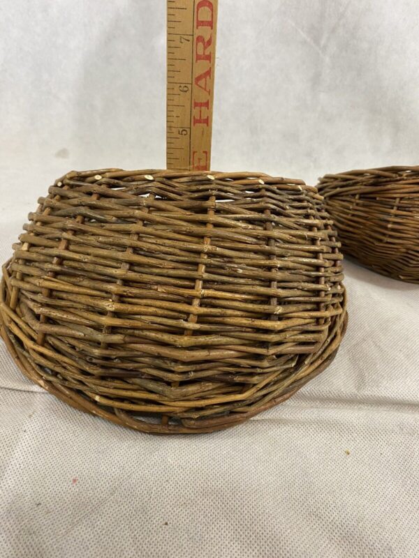 Set 2 Hanging Wicker Grapevine Round Baskets Wall Pocket Decor Primitive - Image 6