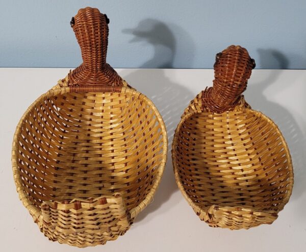 Set Of 2 Woven 2 Tone Wicker Duck Baskets with Wooden Beak Brand NEW - Image 5