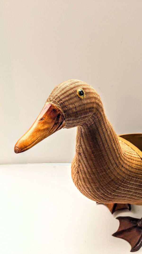 Shanghai Handicrafts Woven Rattan Bamboo Wicker Goose Runner Duck Basket - Image 4