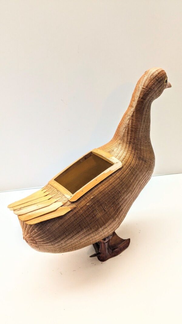 Shanghai Handicrafts Woven Rattan Bamboo Wicker Goose Runner Duck Basket - Image 2