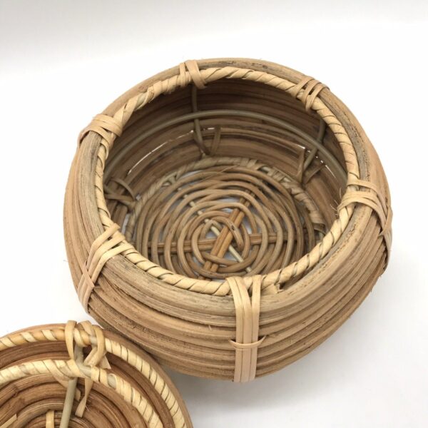 Small Basket Handwoven Lidded Rattan Southwest Style Boho Wire Reinforced - Image 4