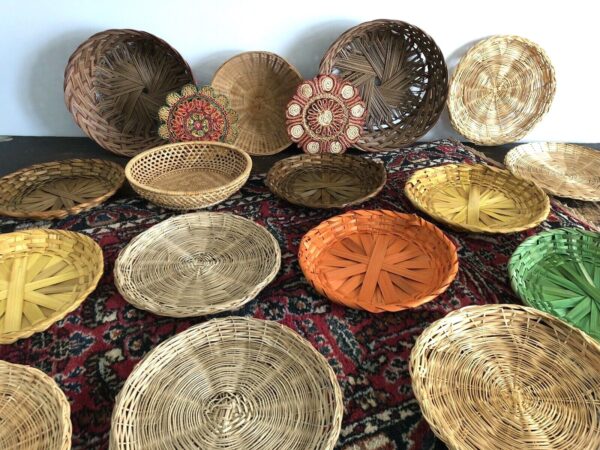 Vintage 18 Pc BOHO Bohemian WICKER BASKET Wall Art Decor HANGING SET Rattan LOT