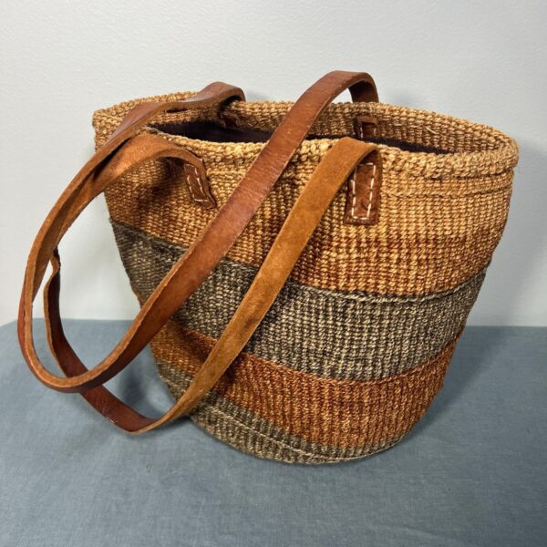 Vintage African Kiondo Kenya Sisal Straw Bucket Market Bag Leather Straps Purse