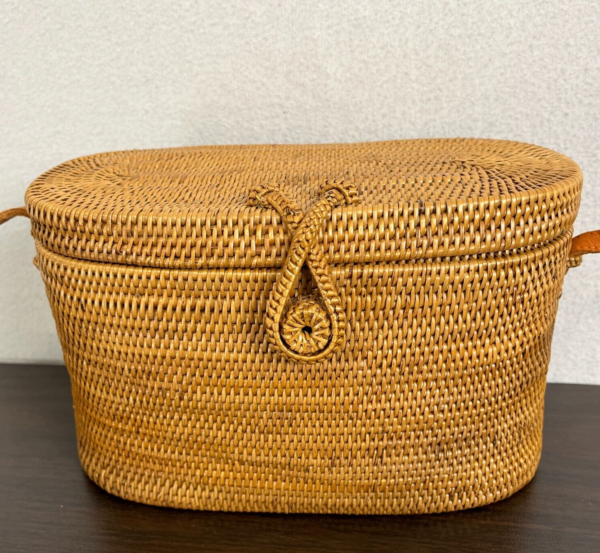 VINTAGE Basket Weave Oval Purse Leather Strap Rattan Straw Bag Fabric Lined Boho - Image 5