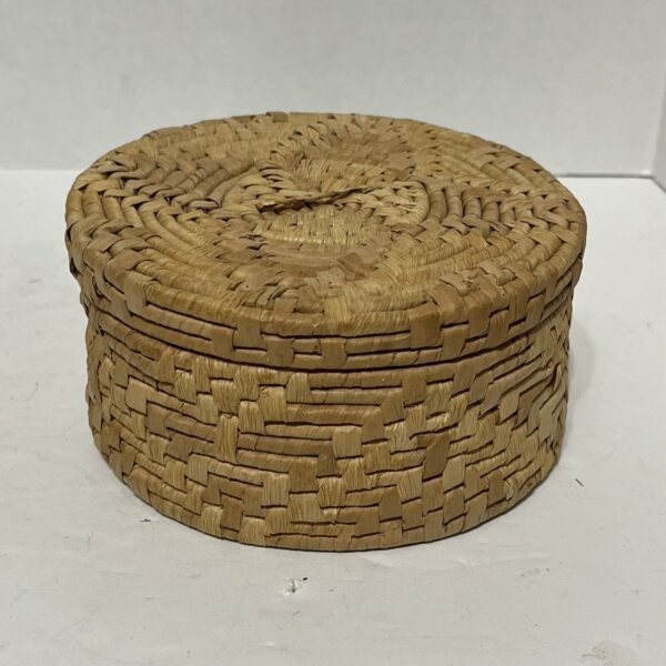 Vintage Boho Chic Rattan Wicker Woven Basket With Lid 5.5” Wide - Image 2