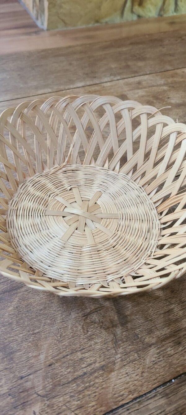 Vintage Boho Woven Rattan Basket Round Bread Fruit Church Offering Farmhouse 9" - Image 3