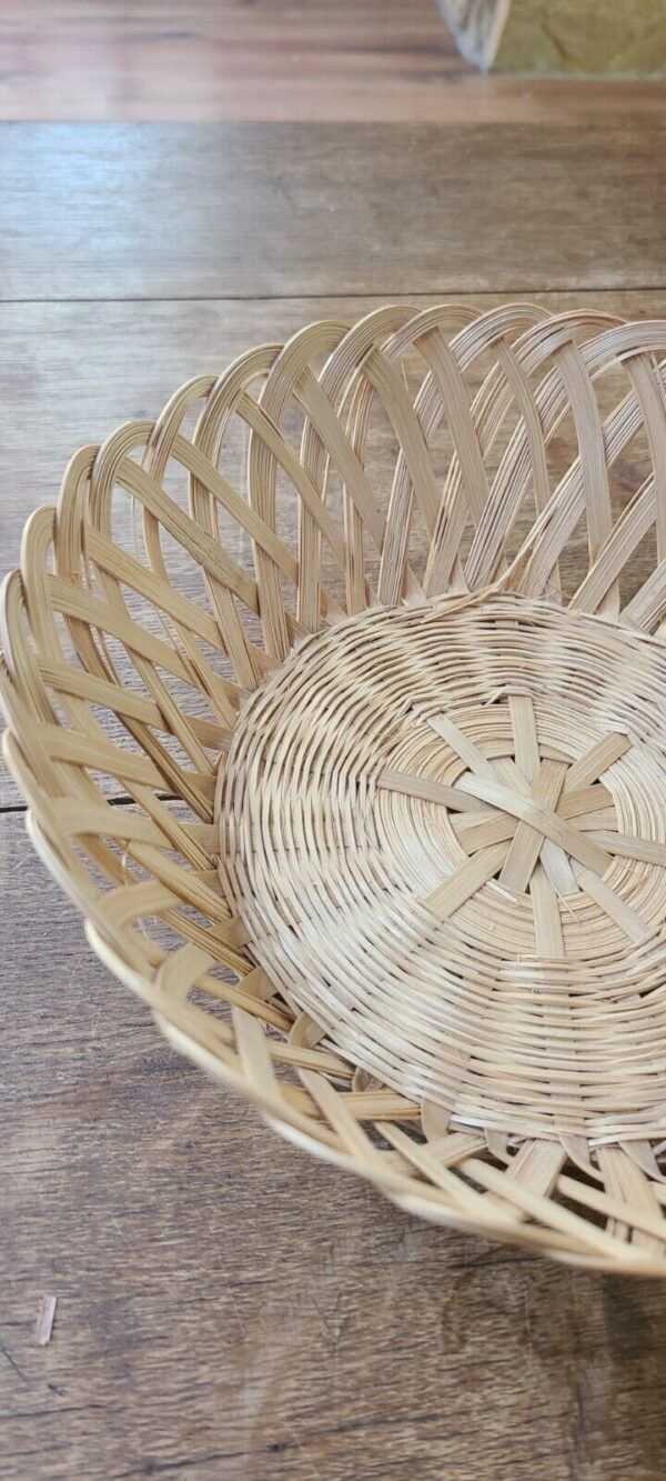 Vintage Boho Woven Rattan Basket Round Bread Fruit Church Offering Farmhouse 9" - Image 4